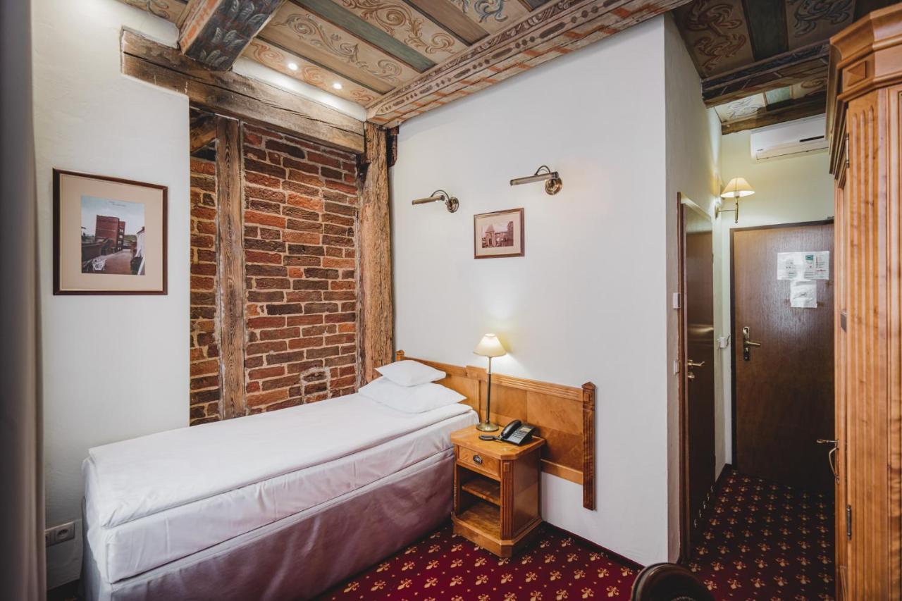 Hotel Solaris Торунь Экстерьер фото